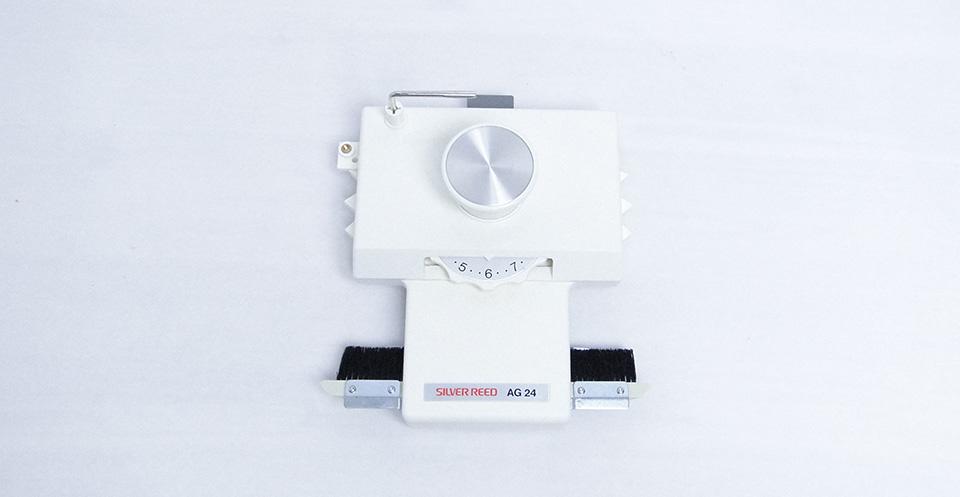 AG-24 Intarsienschlitten Silver Reed