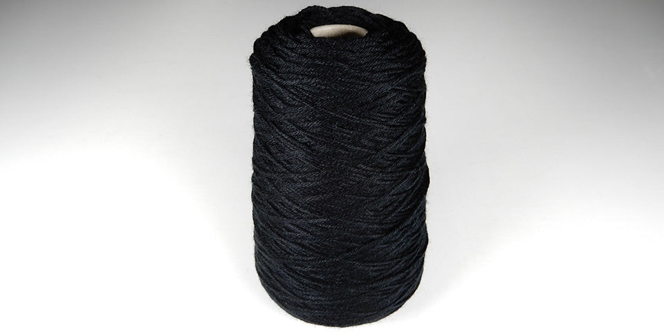 Schwarz 000600